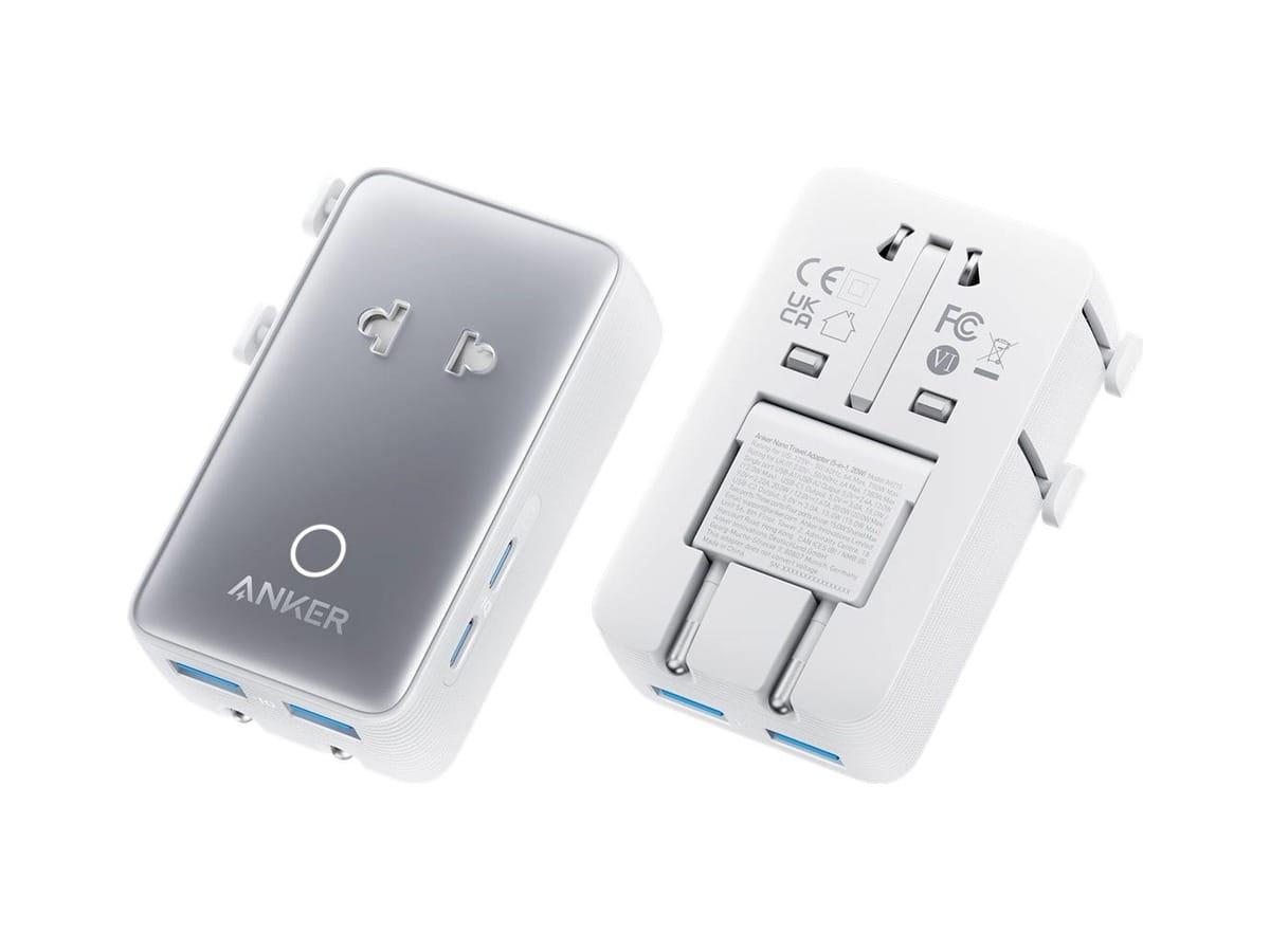 Anker Nano Travel Adapter 5-in-1 with four plug systems and four USB ports