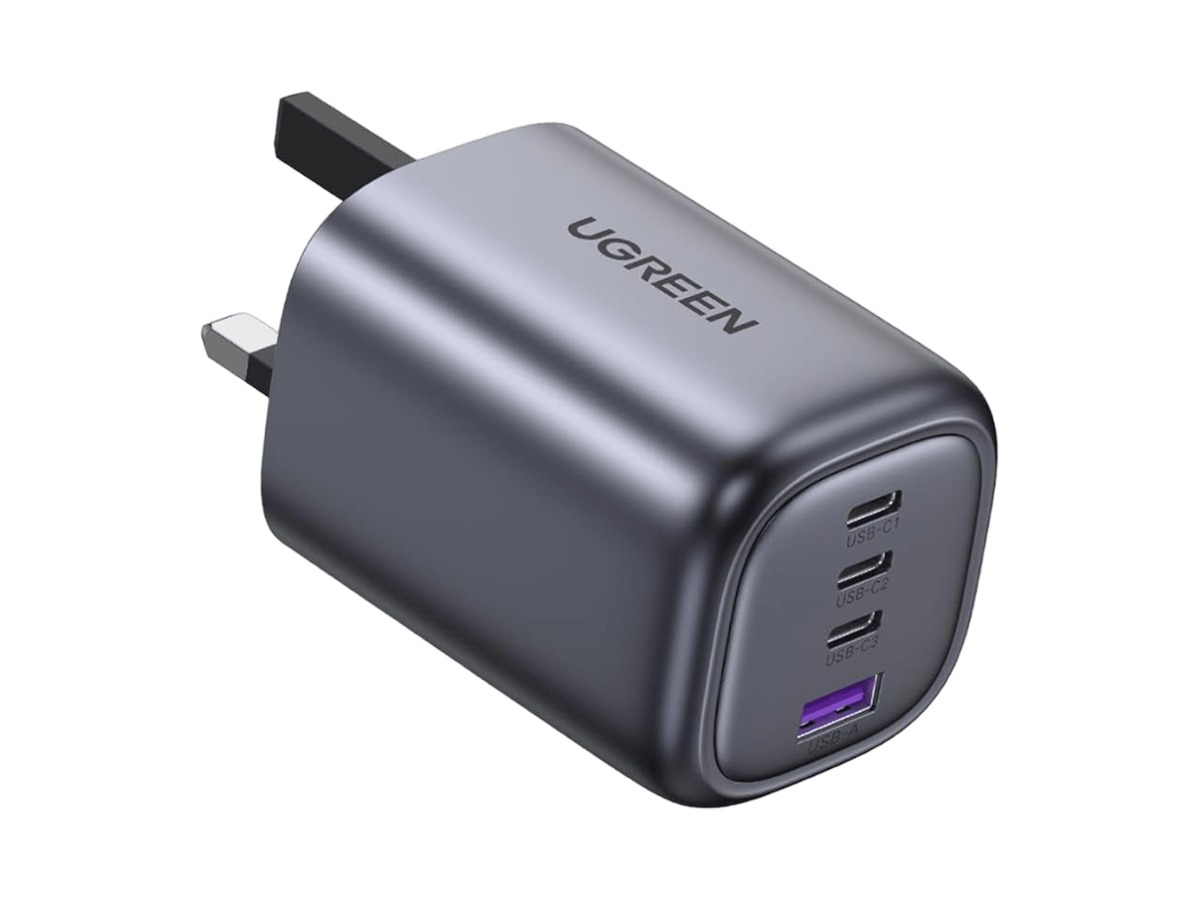 UGREEN Nexode 100W 4-port USB-C charger running a laptop, phone, earbuds and a handheld console